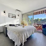 Capraphea T2 With Seaview,balcony,parking,ac,wifi. Daire Saint-Raphaël