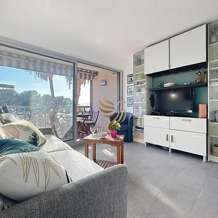 Capraphea T2 With Seaview,balcony,parking,ac,wifi. Apartment Port Santa-Lucia