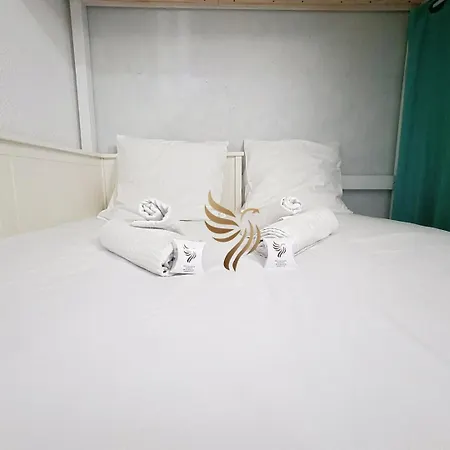 Capraphea T2 With Seaview,balcony,parking,ac,wifi. * Port Santa-Lucia