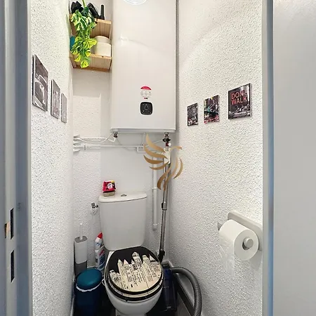 Capraphea T2 With Seaview,balcony,parking,ac,wifi. Apartment *