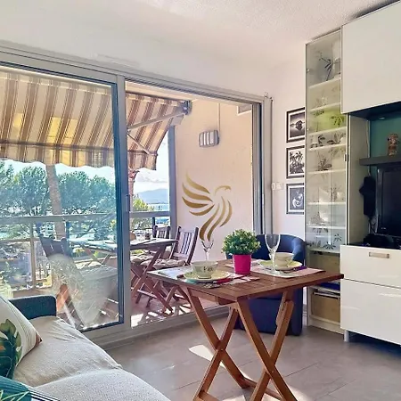 Capraphea T2 With Seaview,balcony,parking,ac,wifi. *