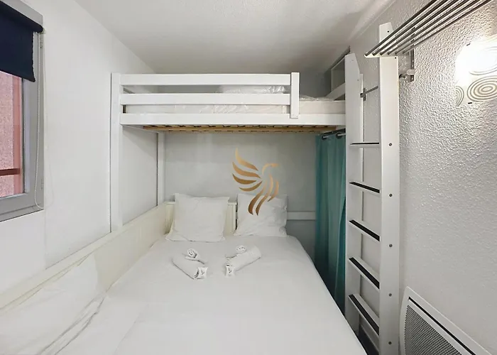 Capraphea T2 With Seaview,balcony,parking,ac,wifi. Сен-Рафаэль